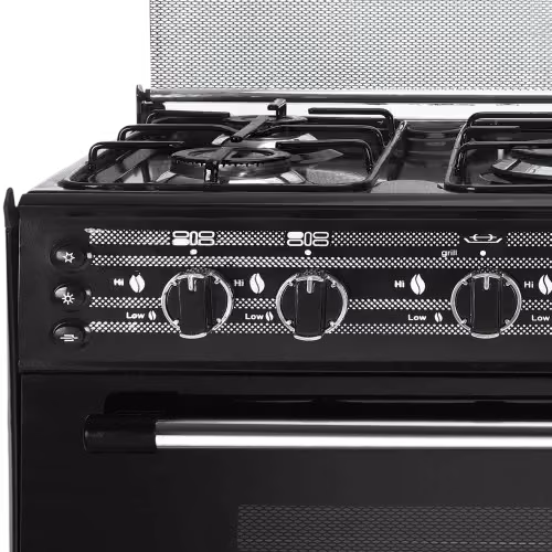 فني صيانة بوتاجاز بومباني المعتمد يقوم بإصلاح جهاز